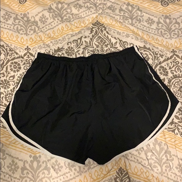 NIKE Running Shorts - Picture 2 of 2